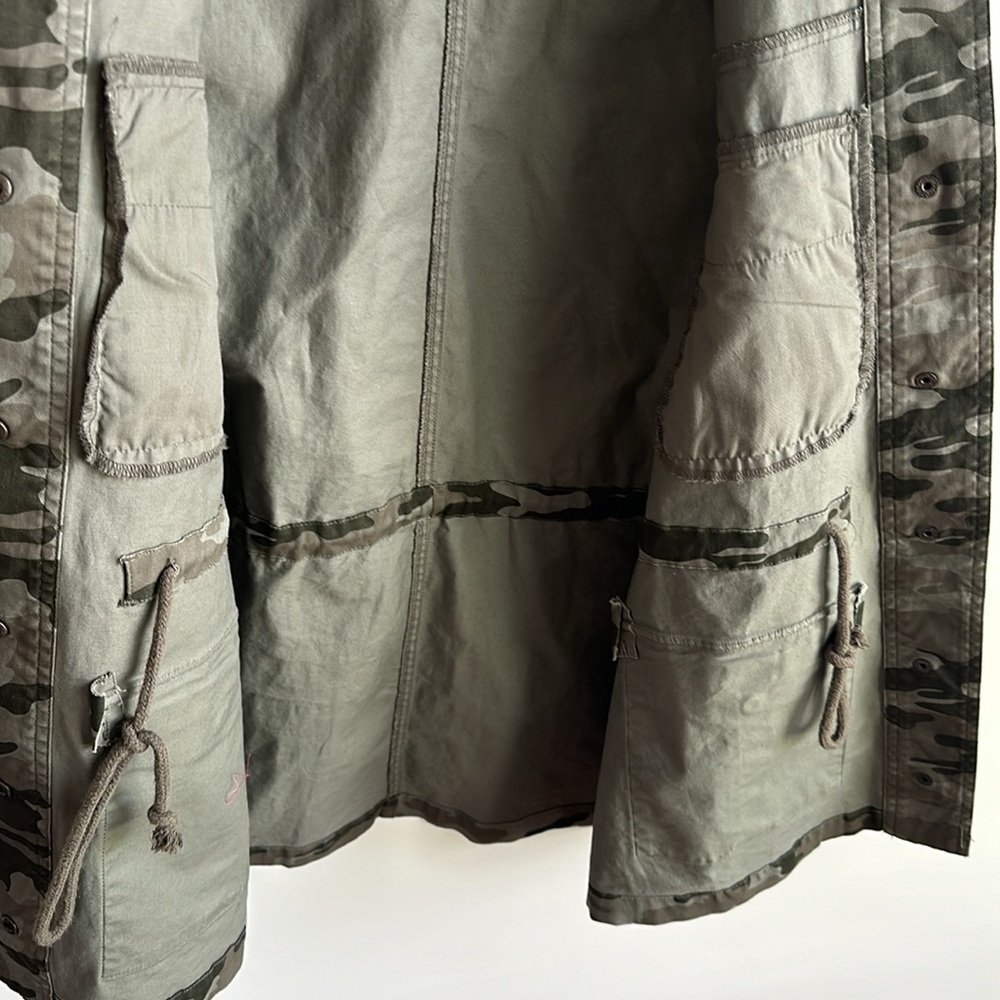 Universal Thread Camo Jacket - Picture 9 of 12